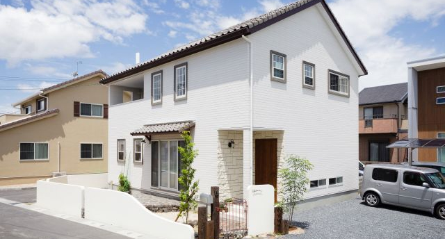U-HOUSE