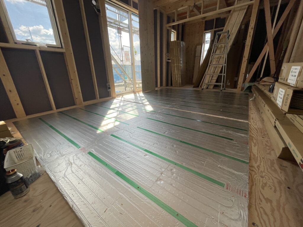 現場パトロール～床暖房工事☆