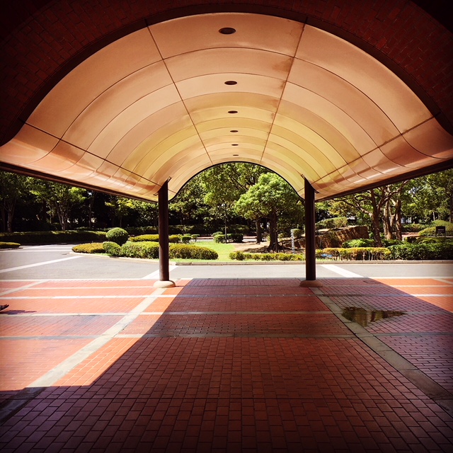 三宅の隠れた名建築散策 倉敷市役所 デザイナーズハウス木屋